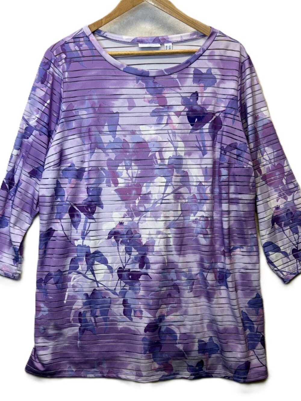 Susan Graver Passport Top 1X Purple Floral Stripe 3/4 Sleeve Plus
